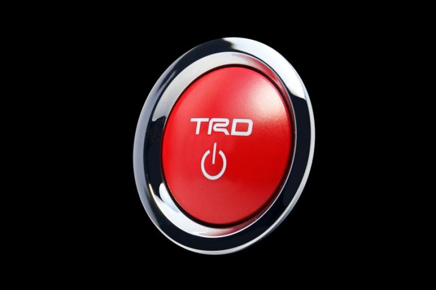 Детали интерьера Toyota Alphard by TRD 2016 года  (фото 5 из 10)